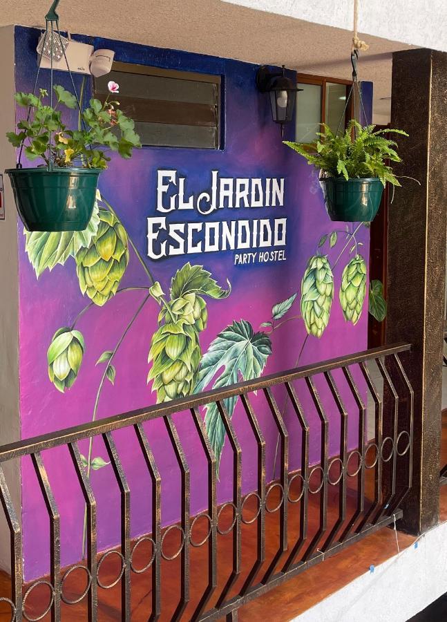 El Jardin Escondido Party Hostel Baños Exteriér fotografie