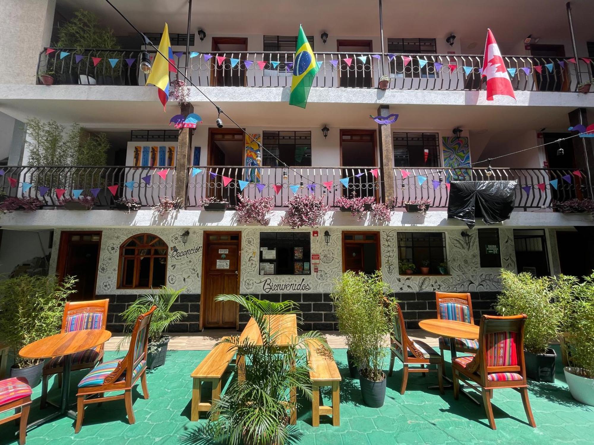 El Jardin Escondido Party Hostel Baños Exteriér fotografie